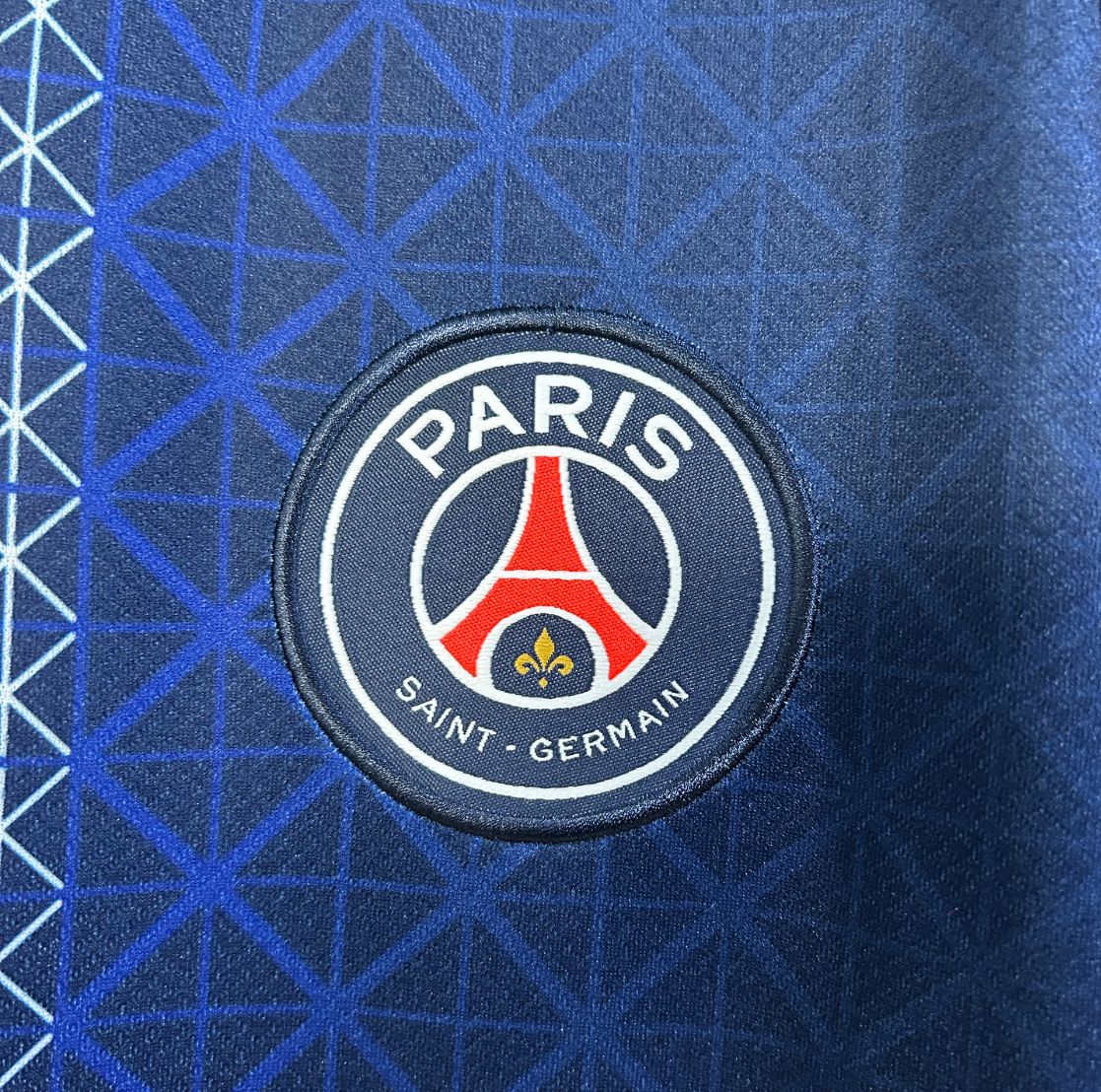 PSG Home 25/26