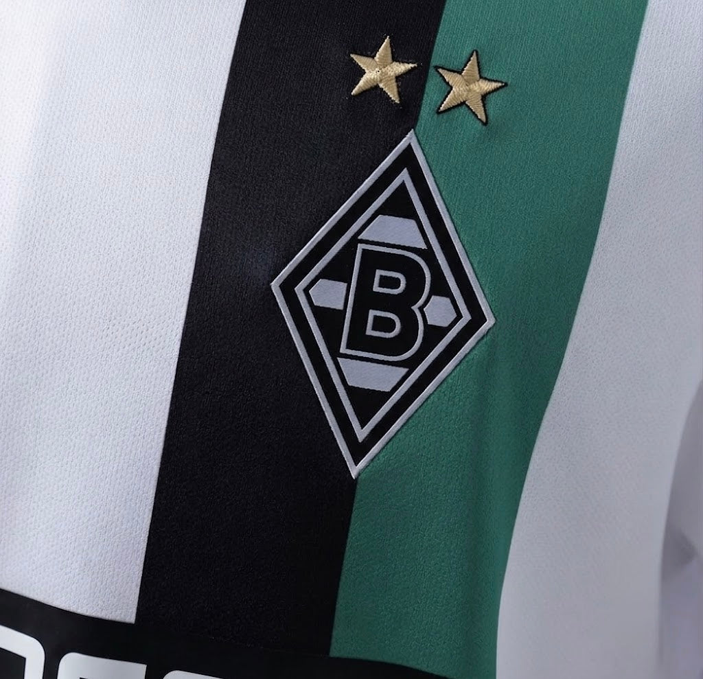 Retro Borussia Monchengladbach
Home 08/09