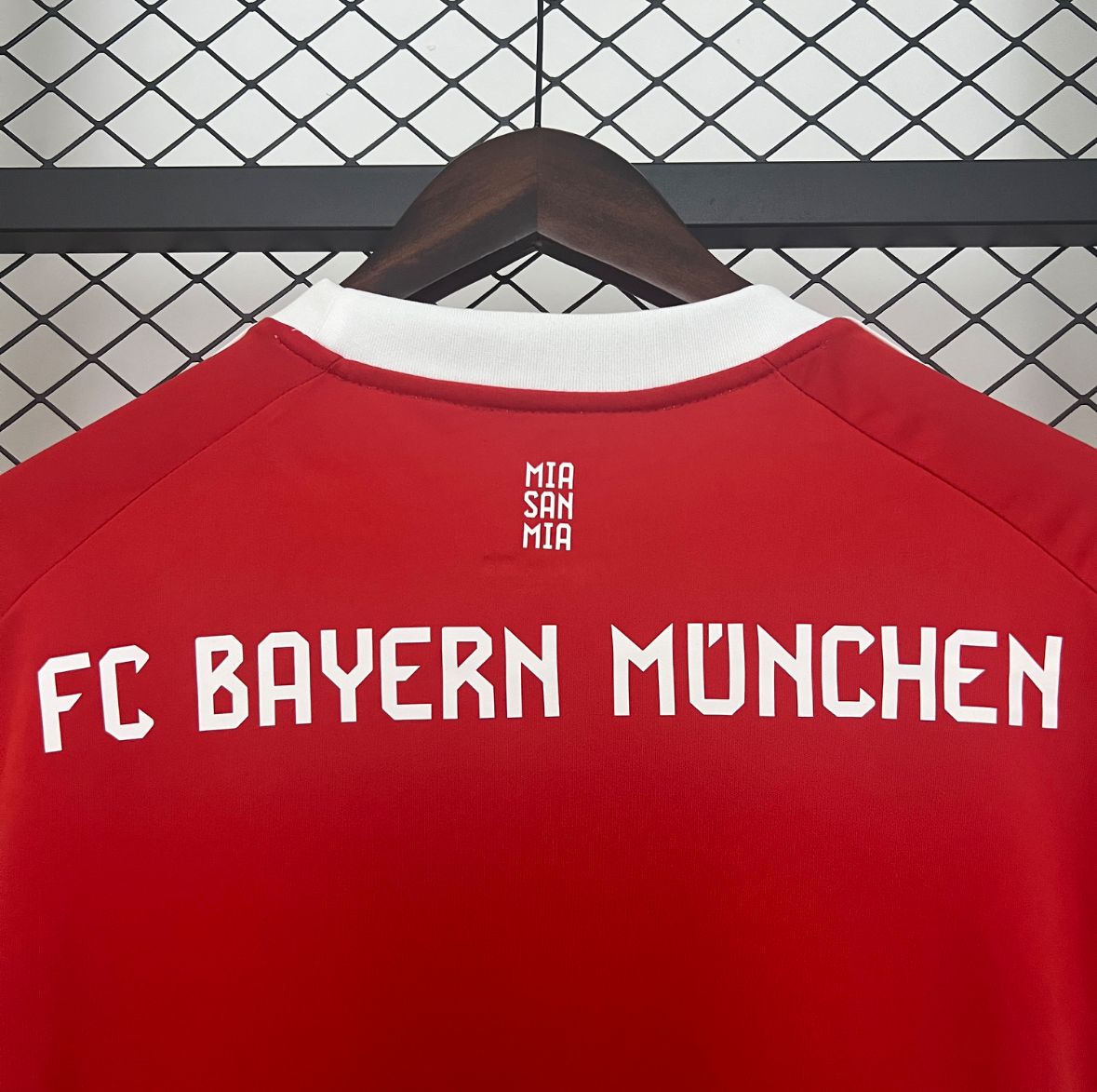 Bayern Munish home 25/26