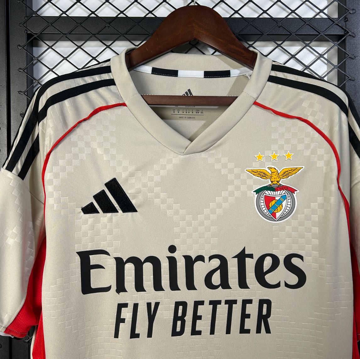 Benfica away 25/26