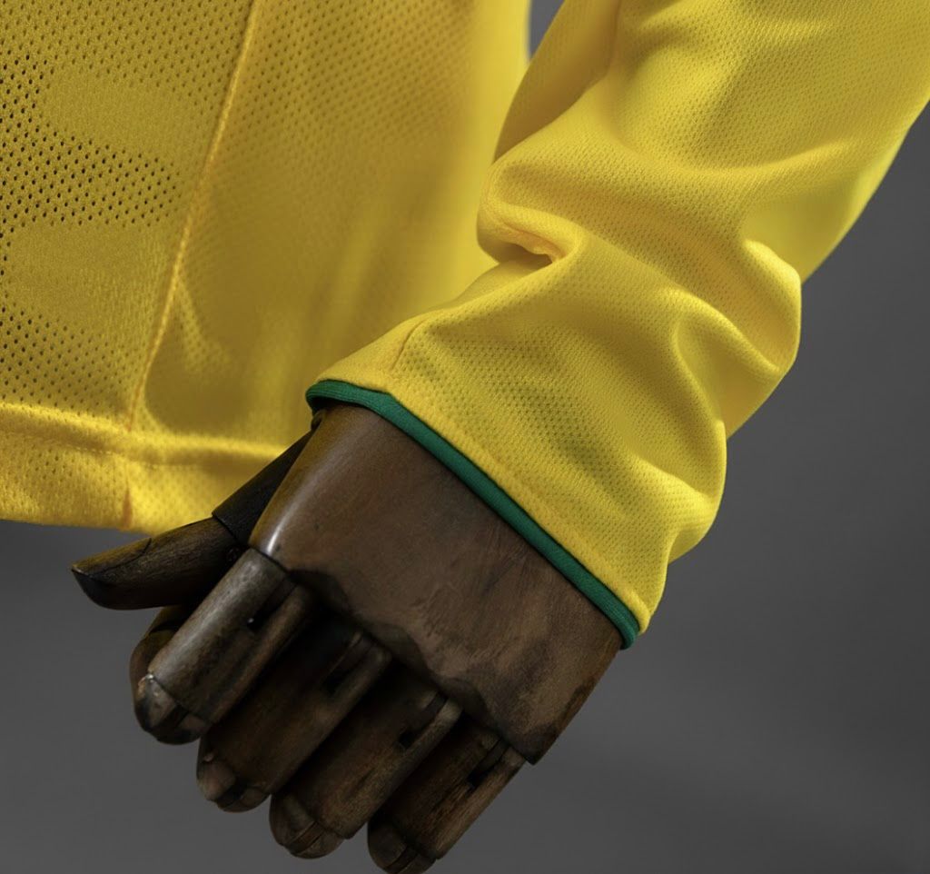 Brazil Home Long Sleeved Retro Jersey 2004