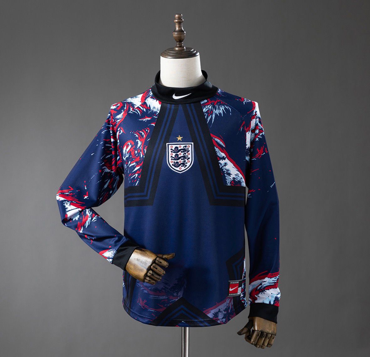 England Goalkeeper Long Sleeved Jersey 2026