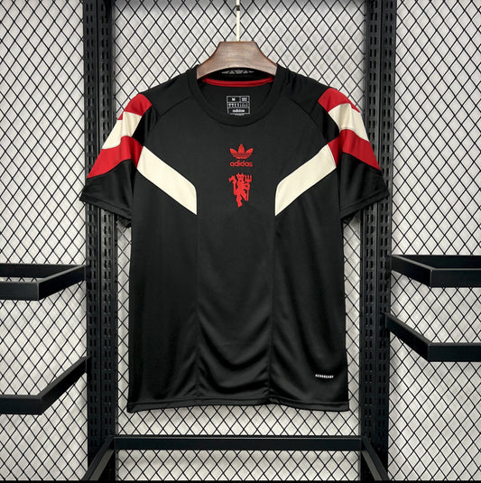 Manchester United 24/25 Originals Tee Black Jersey.