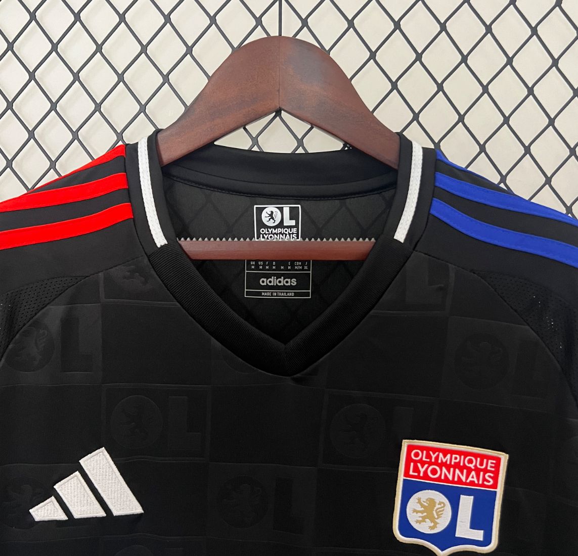 Lyon Away 24/25