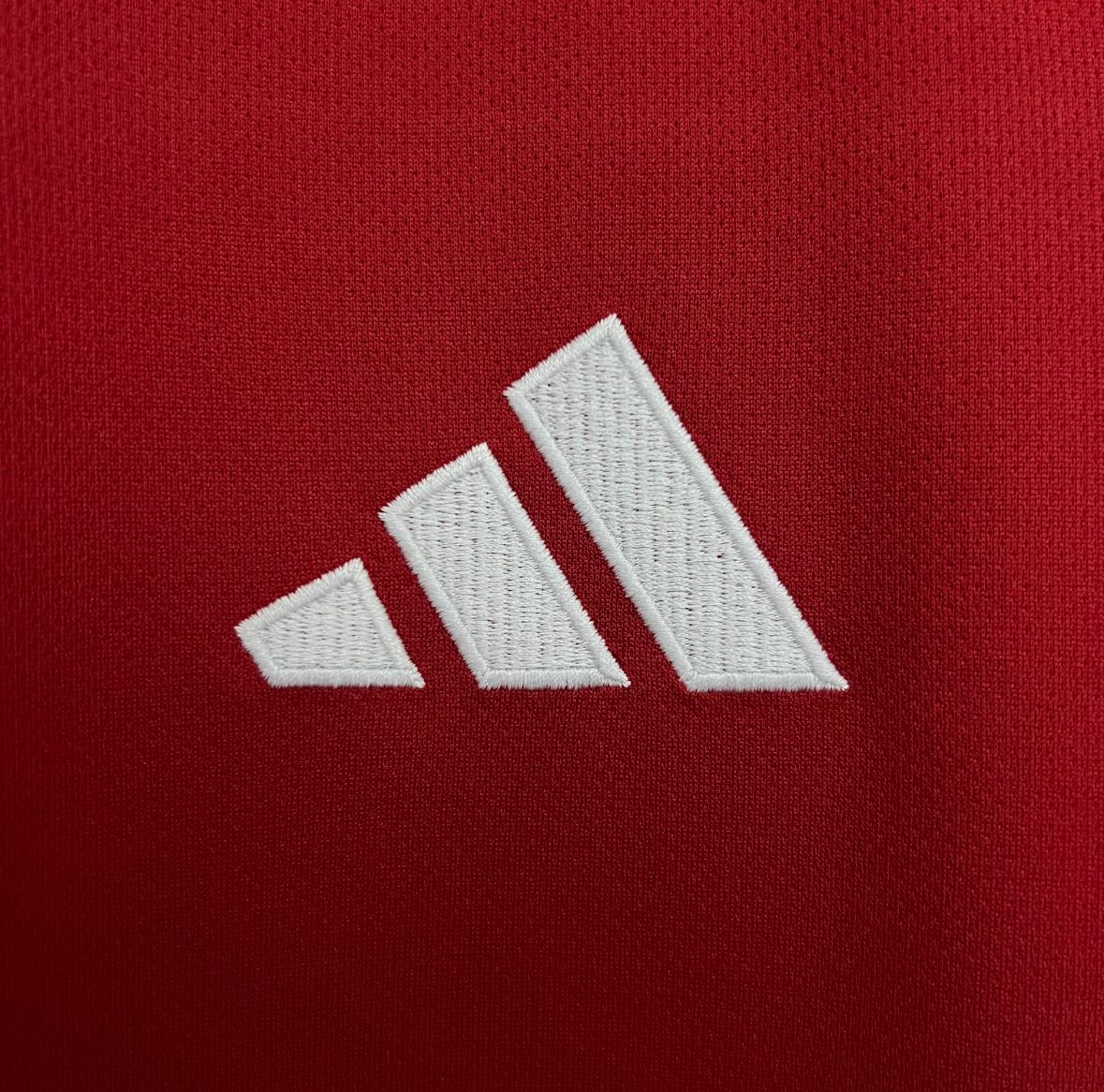 Manchester United Home 25/26