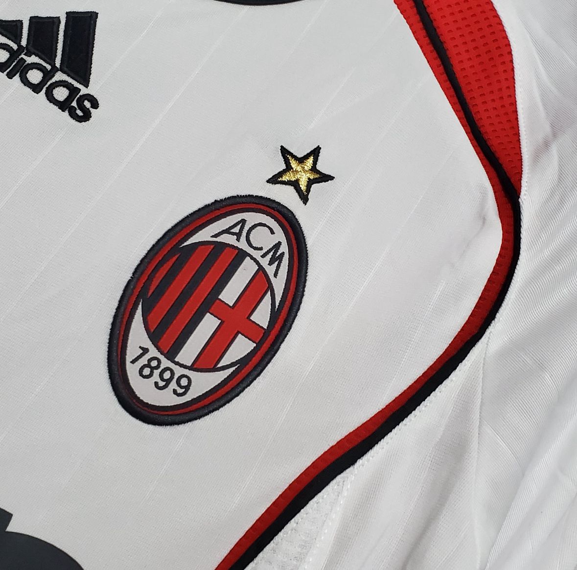 Retro Long Sleeve AC Milan Away 06/07