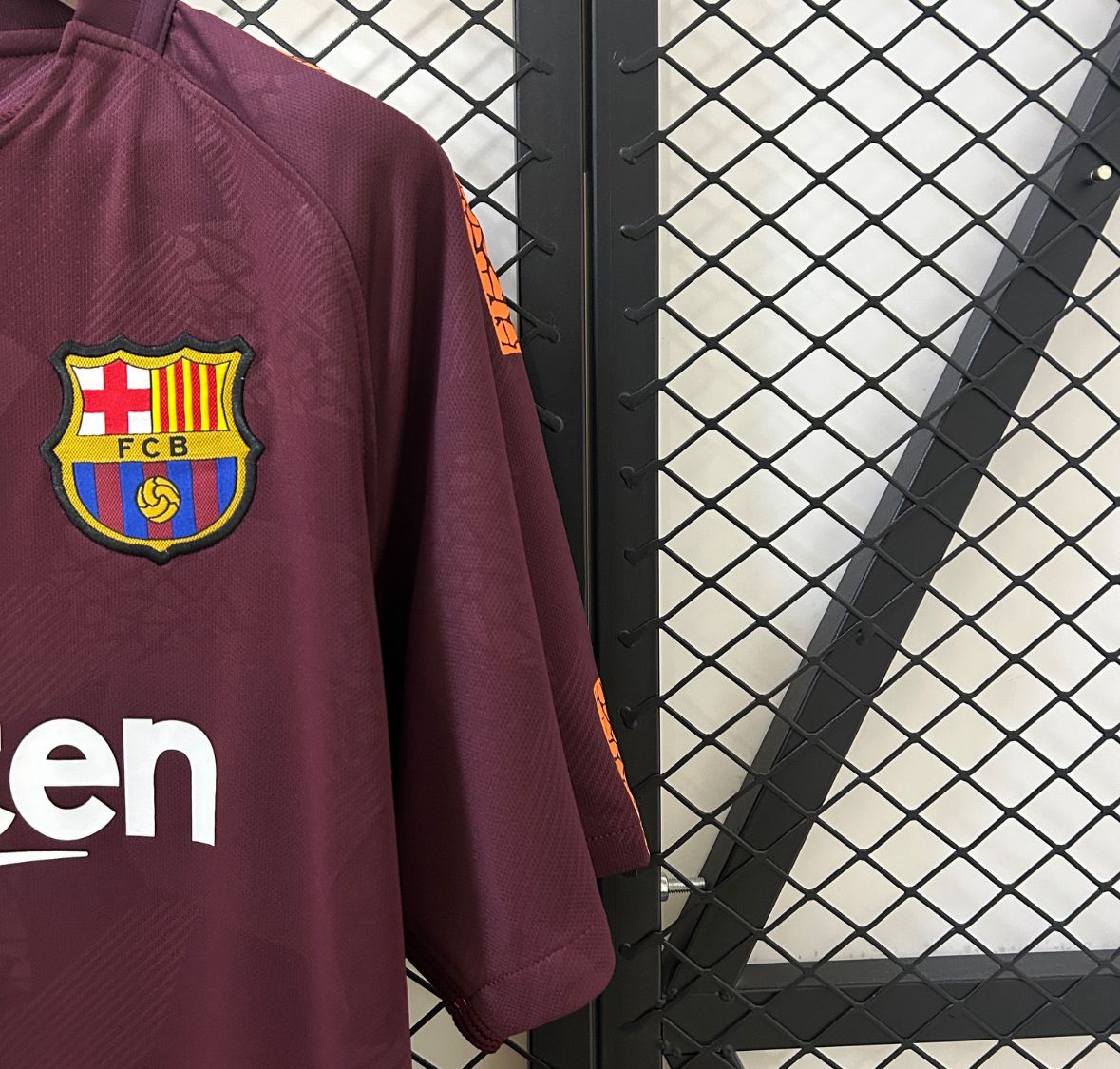 Retro Barcelona Third 17/18