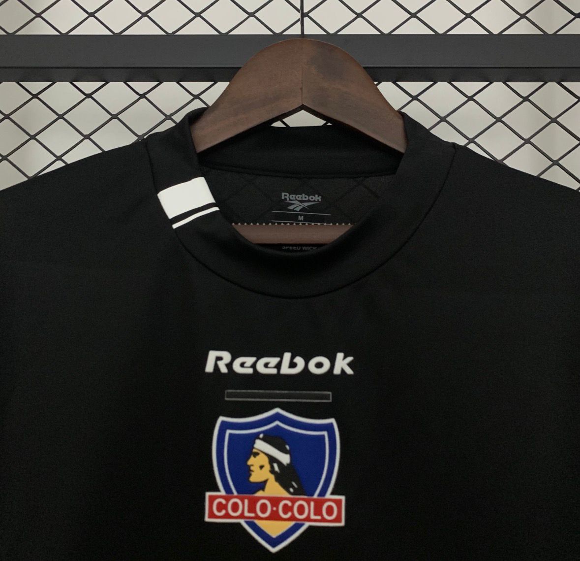 Retro Colo Colo Away 2004