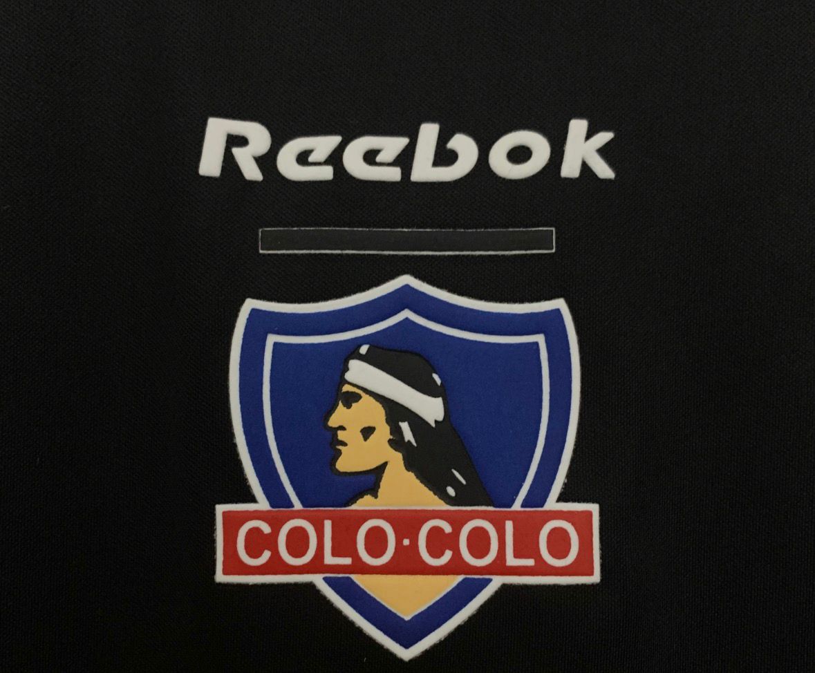 Retro Colo Colo Away 2004