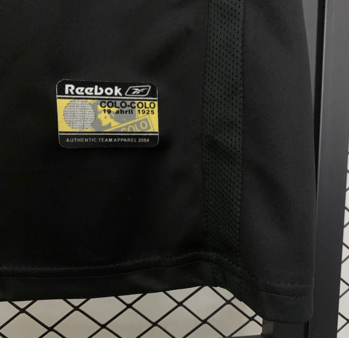 Retro Colo Colo Away 2004