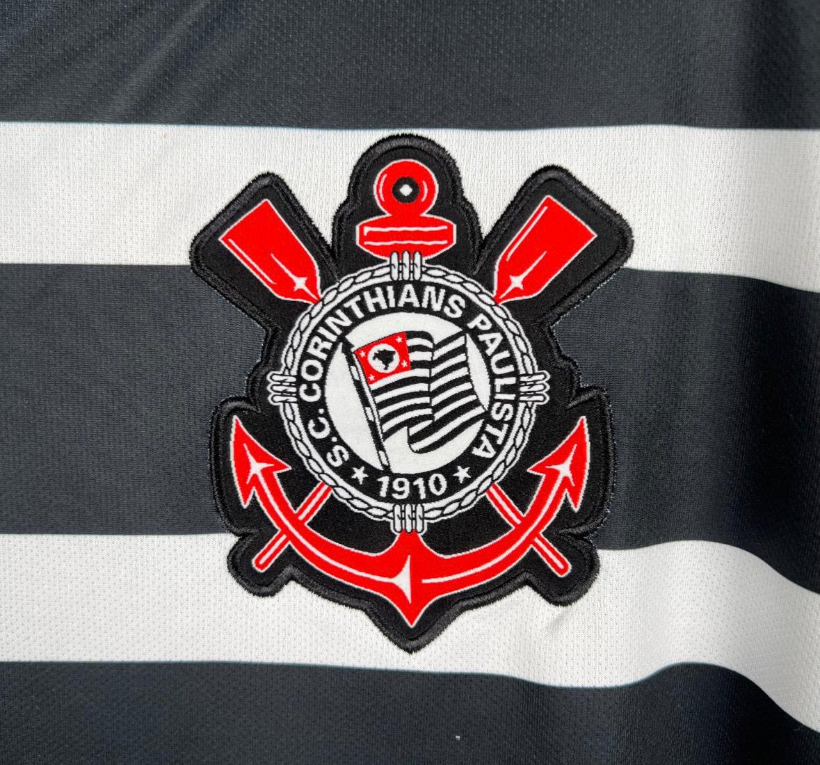 Retro Corinthians Away 15/16