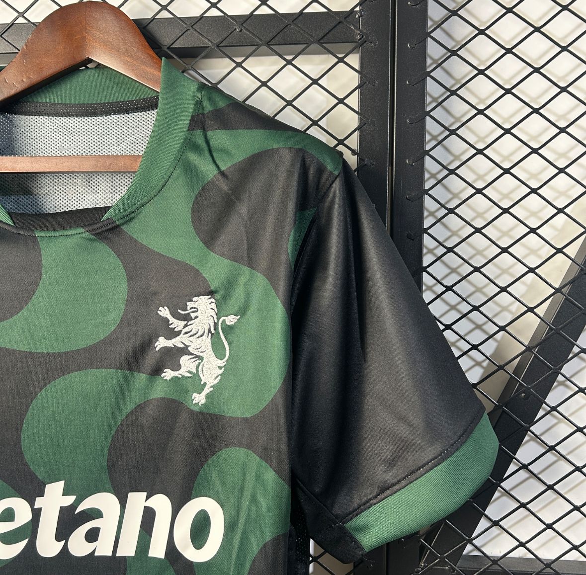 Sporting Lisbon Third away 25/26
